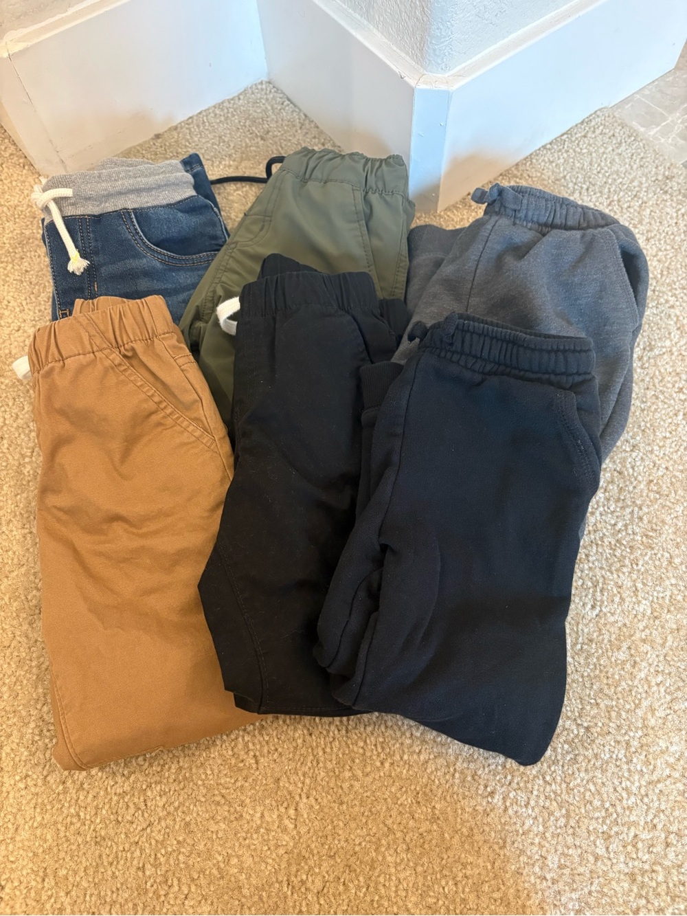 Cat & Jack Kids Jogger Pants Bundle - Black, Olive, Gray, Tan- Boys 5T